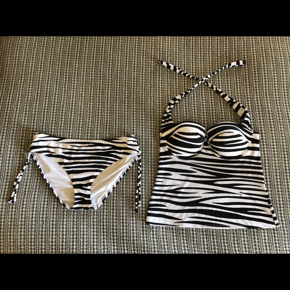 Victoria’s Secret swimsuit!!!